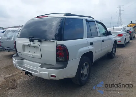 2007 Chevrolet Trailblazer Ls from USA, damaged, VIN 1GNDS13S672160775